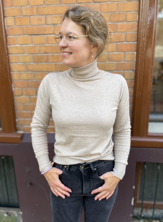 Knit-ted lauren pullover latte