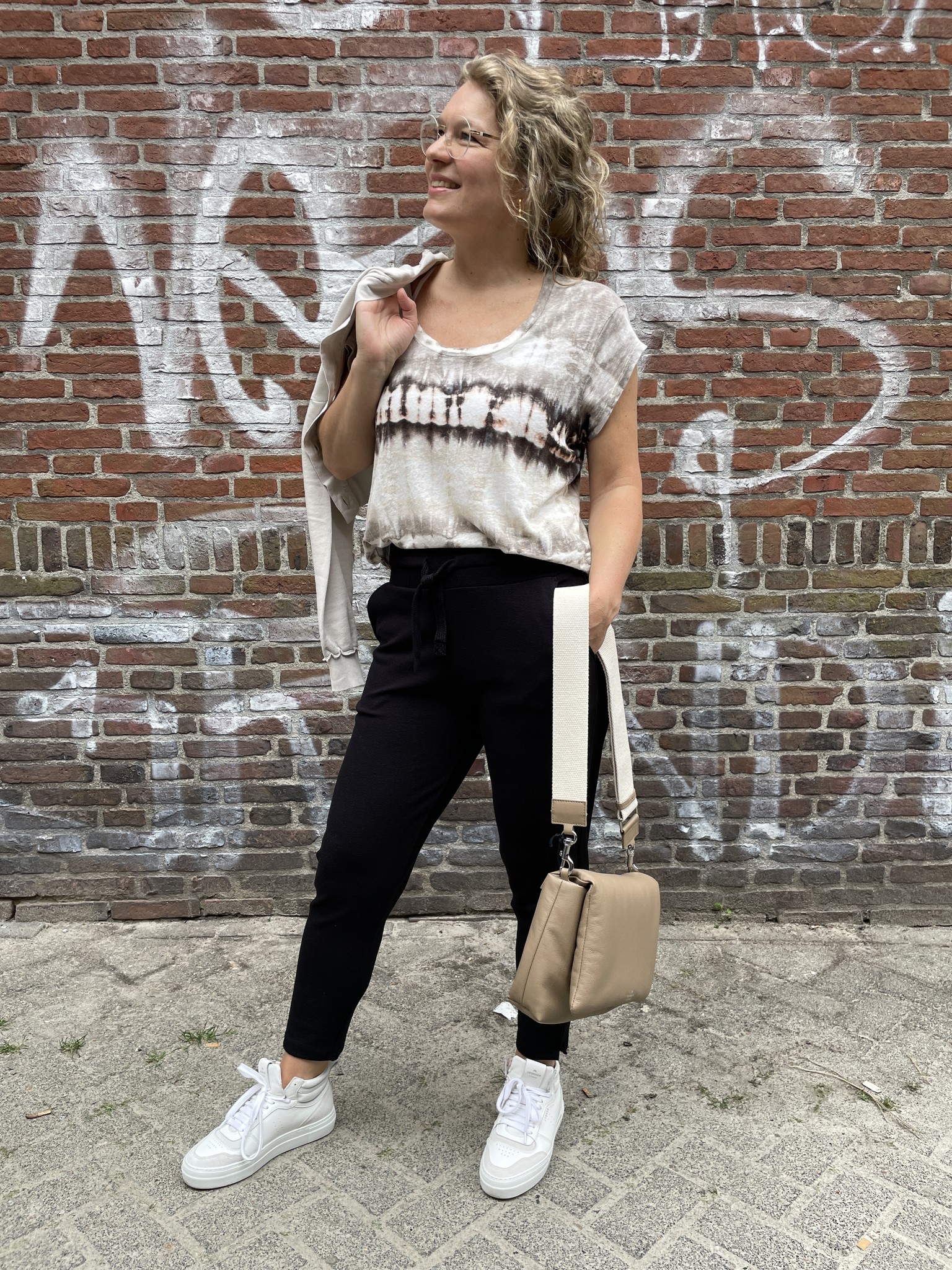 10DAYS S224 slit hem jogger black - BIEN