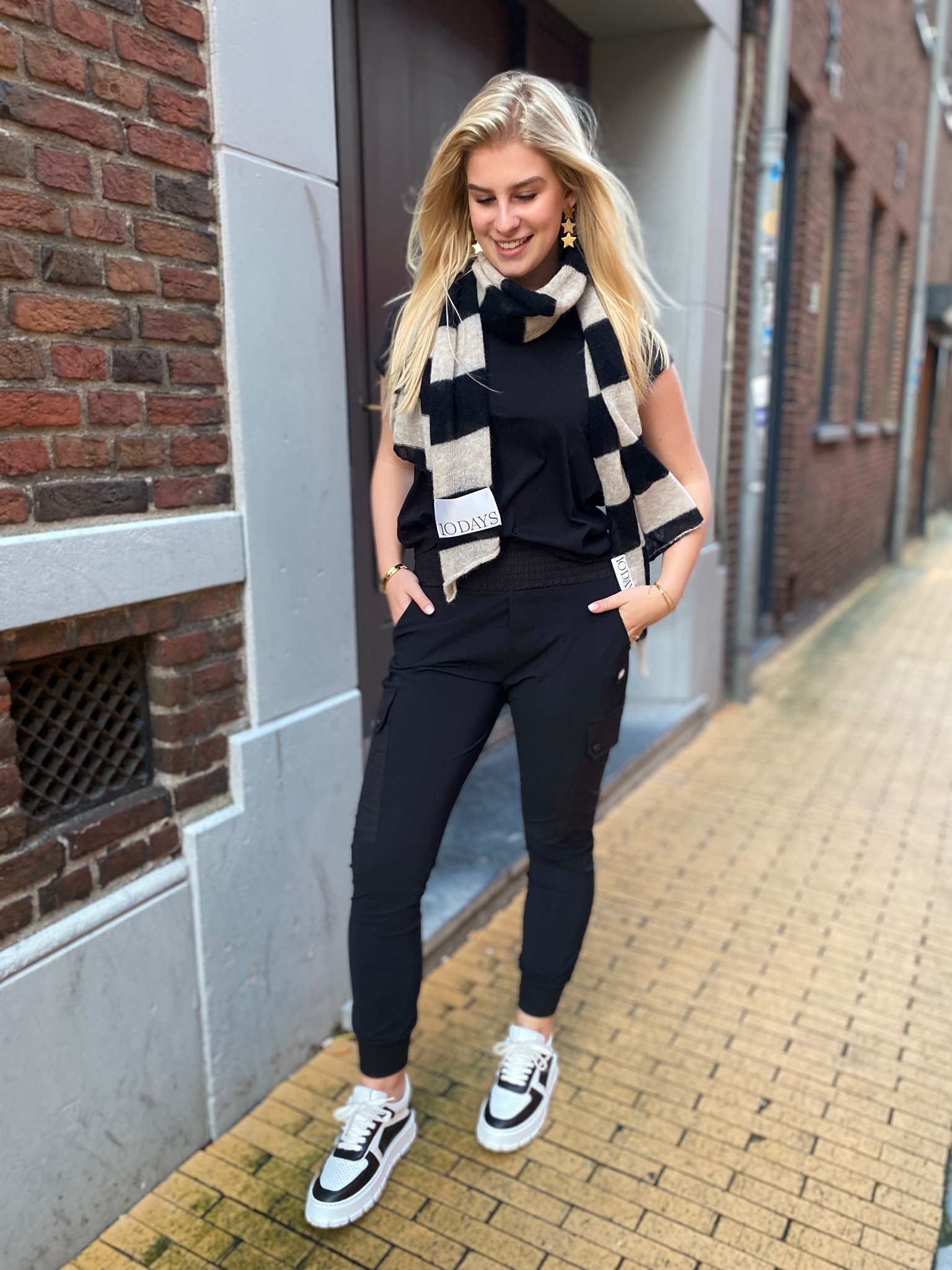 10days S232 scarf knit stripe liver - BIEN