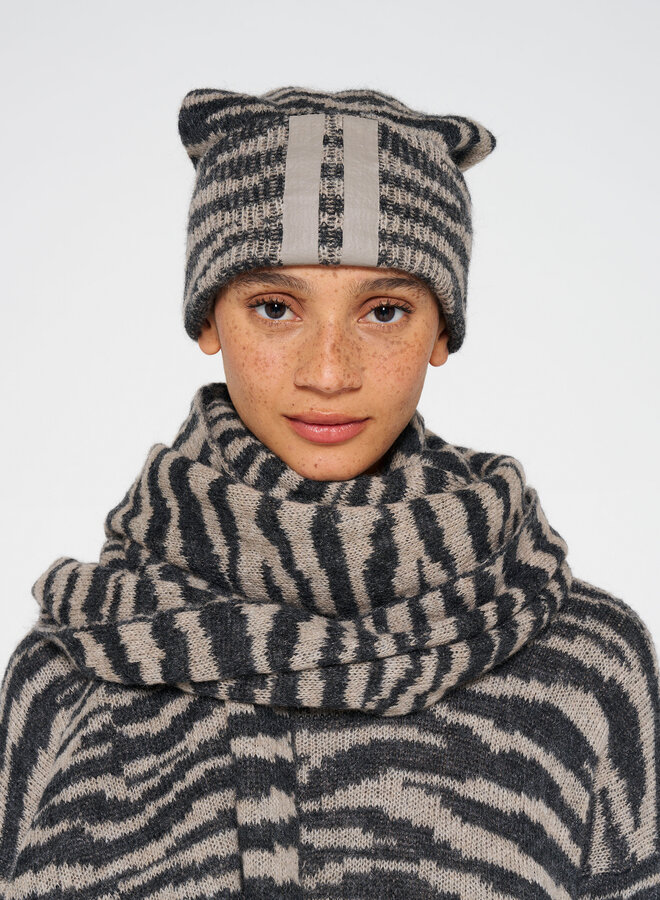 10days knitted beanie zebra taupe
