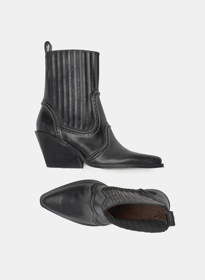 Fabienne C. Bree ankle boot black