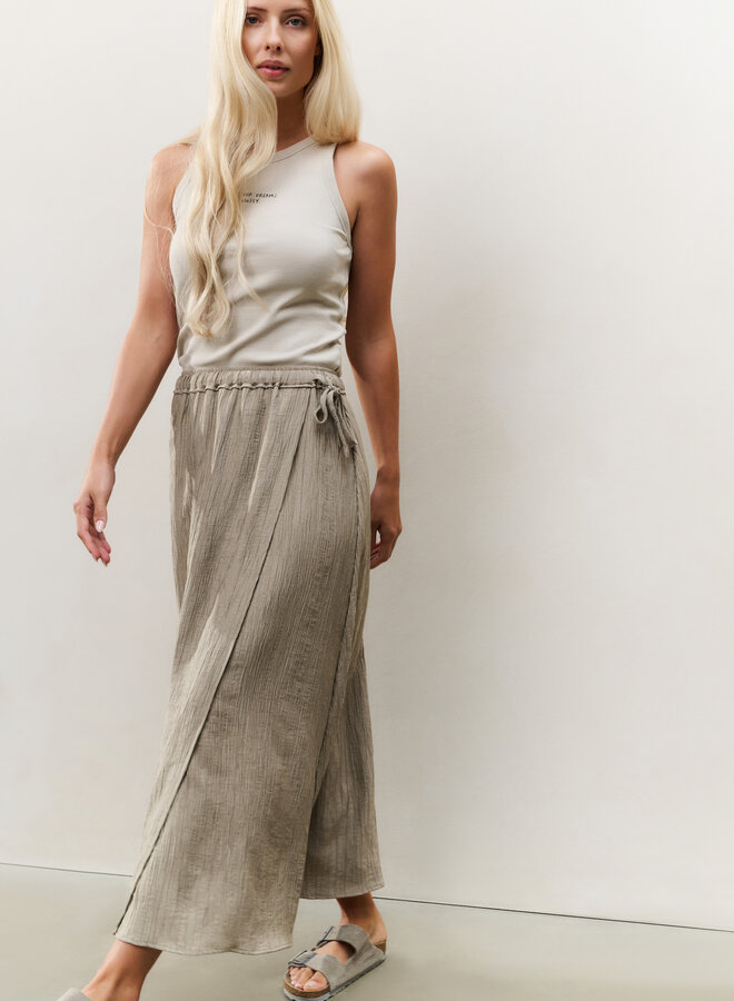 Yaya woven structured midi skirt beige