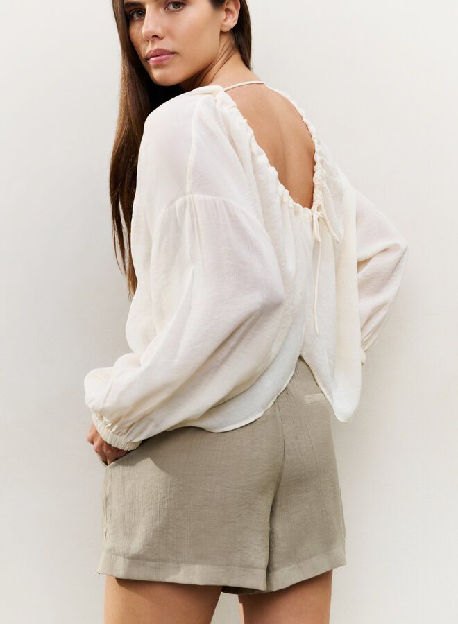 Yaya crinkle top with low back off white
