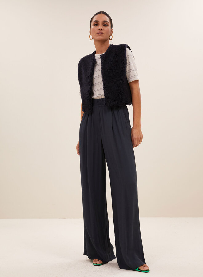 By Bar wolly midnight gilet