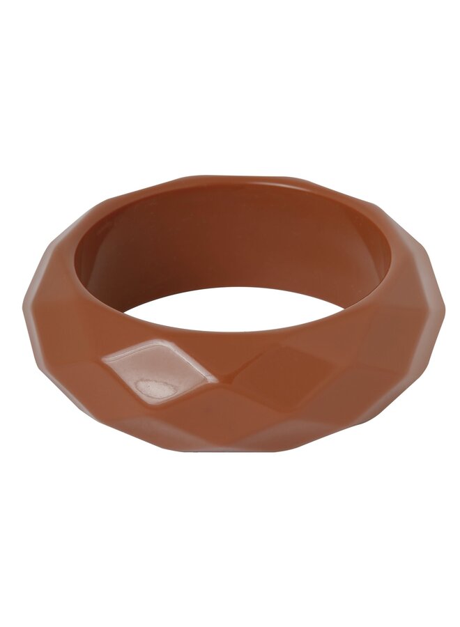 Ellen beekmans facet geslapen bangle gelakte hars