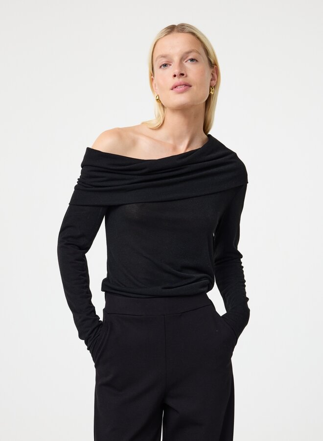 Knit-ted patty top black