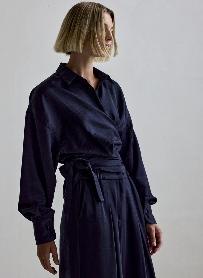 Fds allison satin blouse navy
