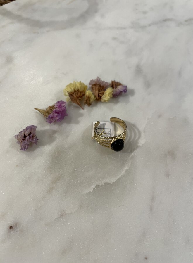 Ellen beekmans 4 delige ring met ovale steen zwart