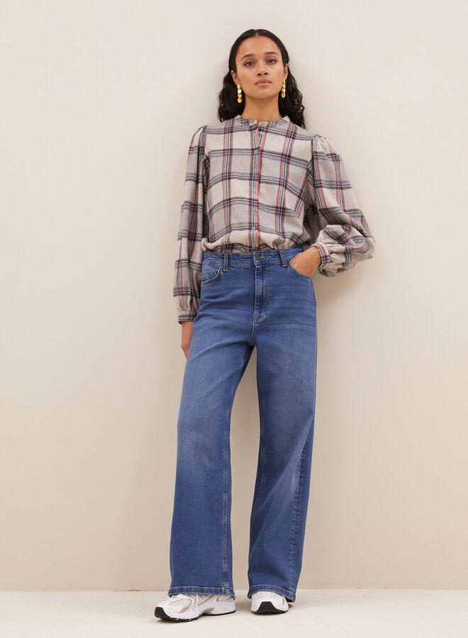 By Bar day check blouse stone check