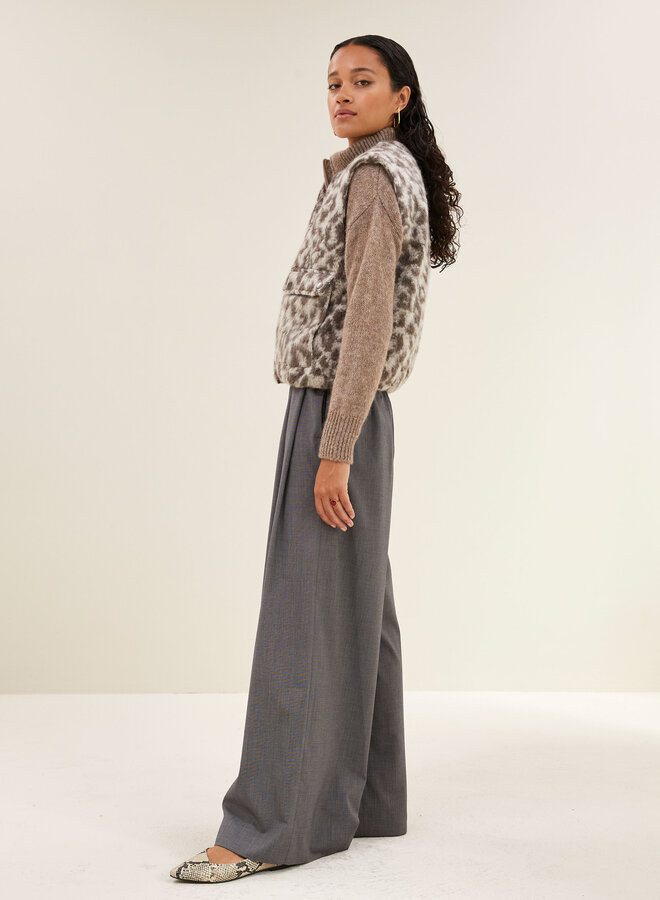 By Bar maggie sleeveless leo jacket