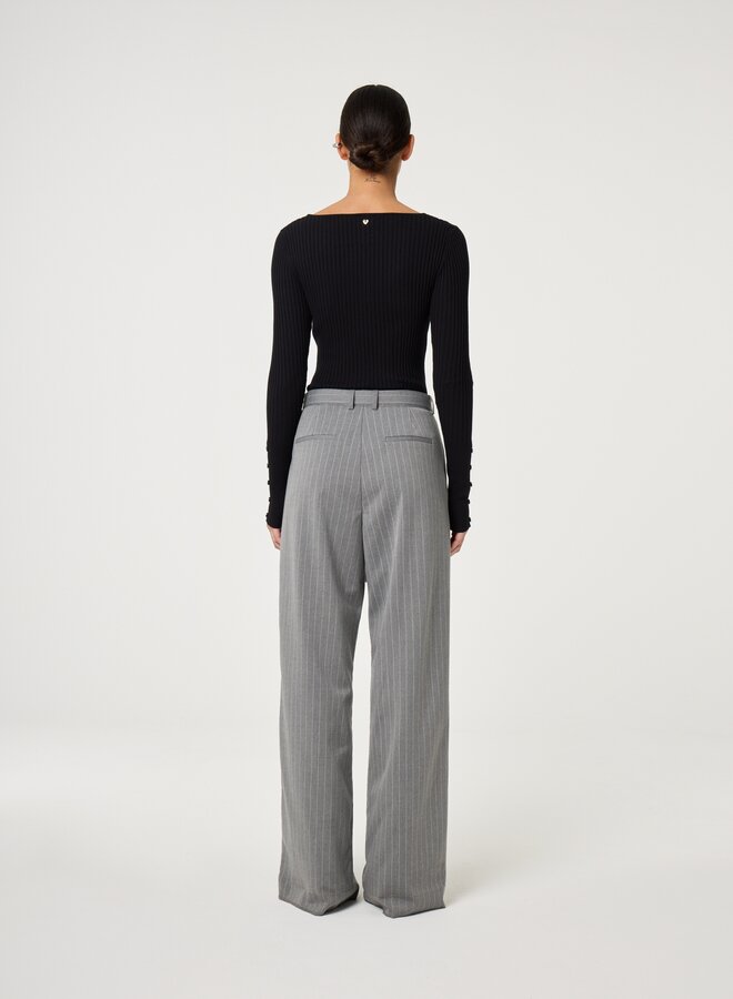 Fabienne C. alida pullover black