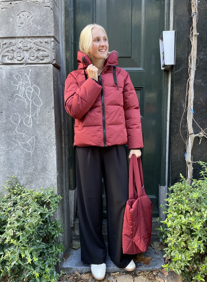 Moss W25 pavinaria short jacket syrah