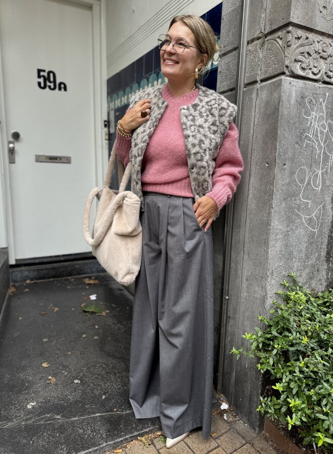 By Bar maggie sleeveless leo jacket