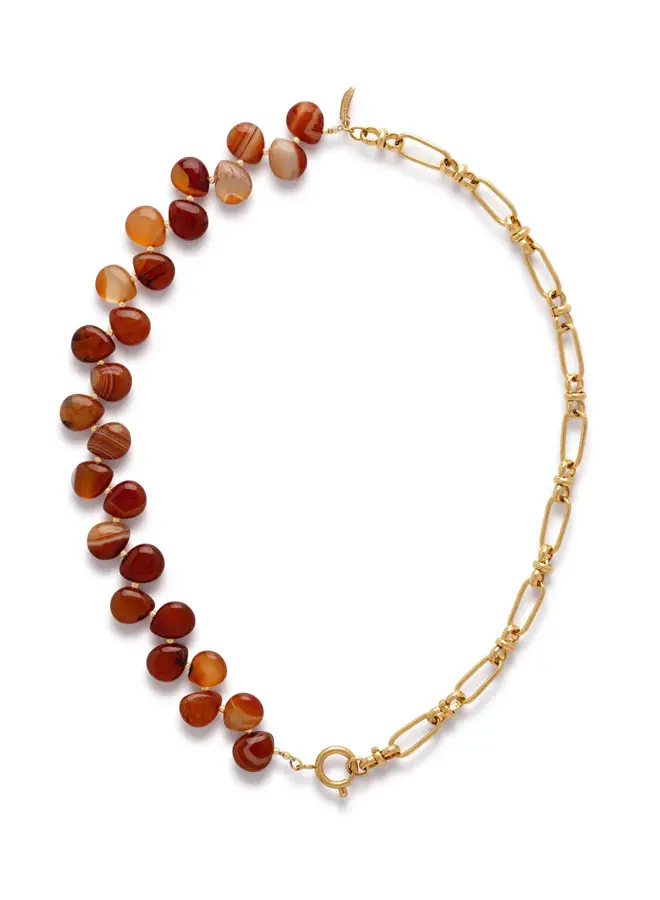 Le Veer desert stone necklace