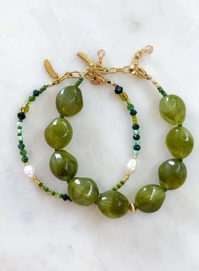 Le Veer hula green bracelet