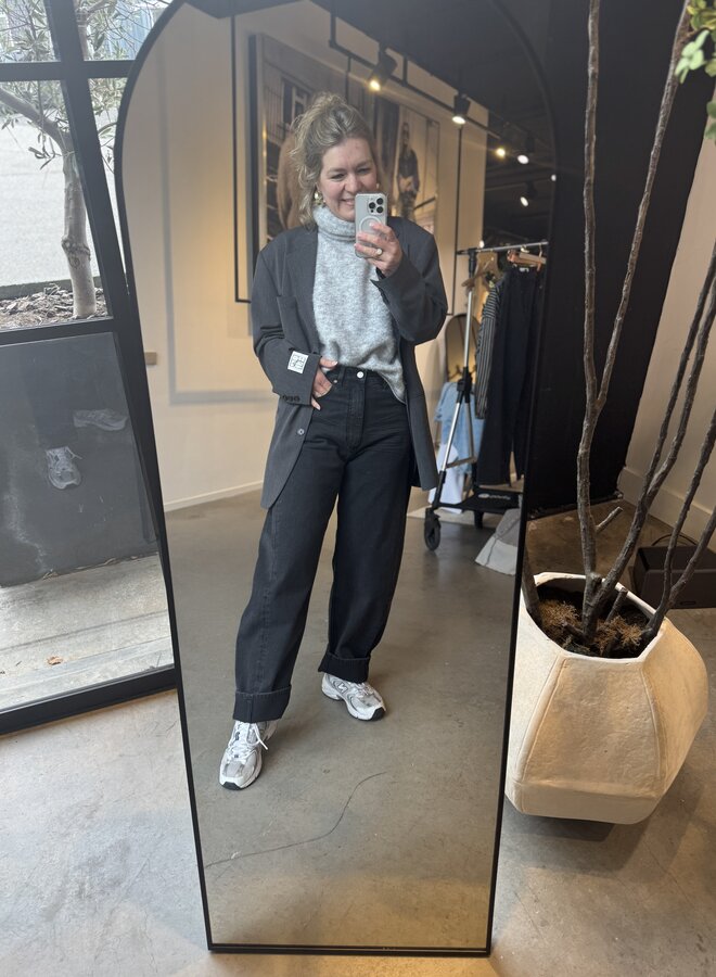 Circle ash blazer black