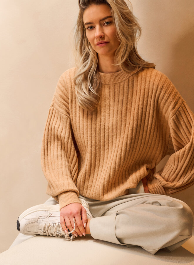 Yaya ribbed sweater round neck camel