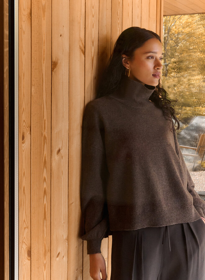 By Bar sammie pullover biscuit