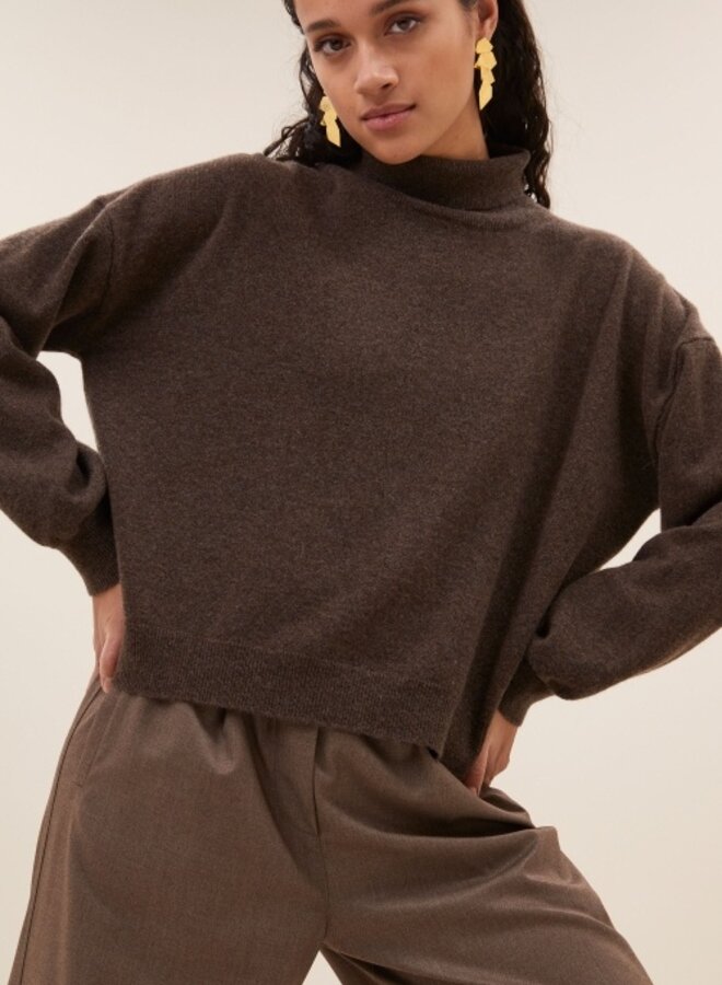 By Bar sammie pullover biscuit