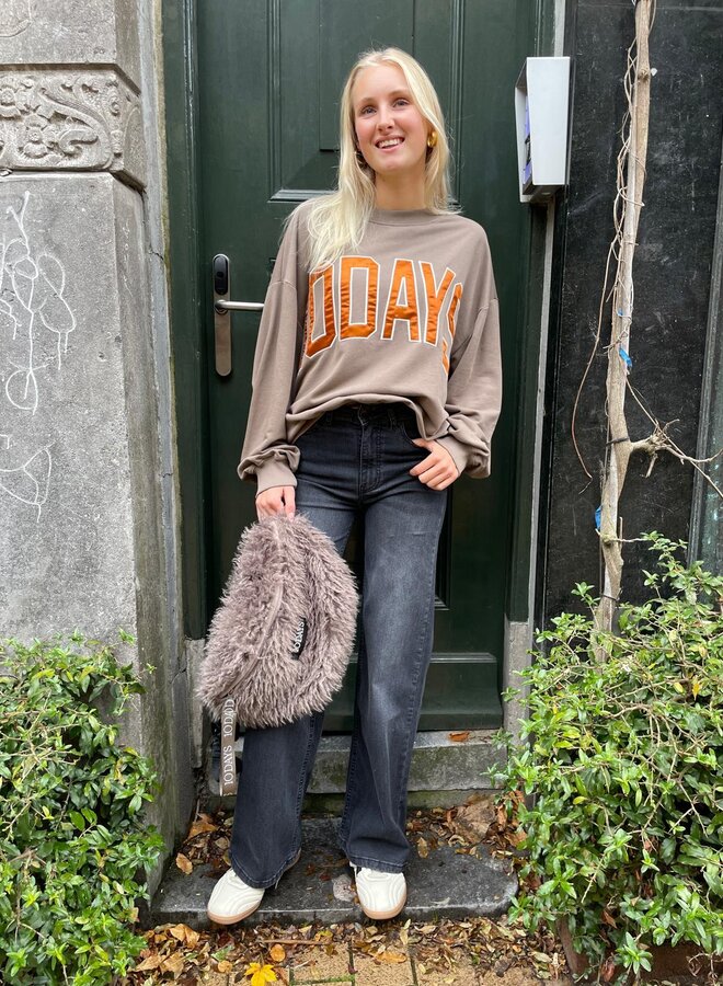10days baseball sweater moonrock