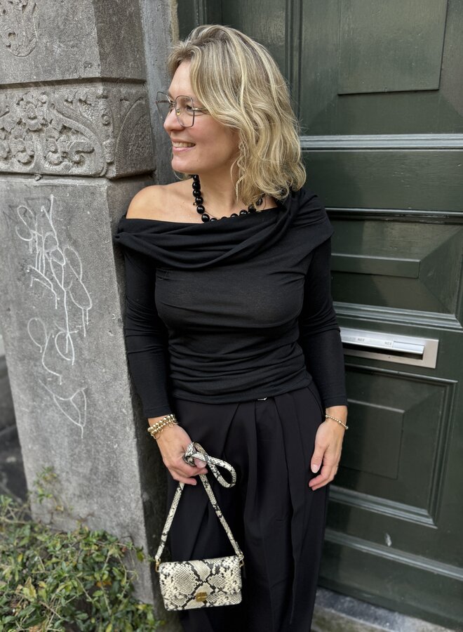 Knit-ted patty top black