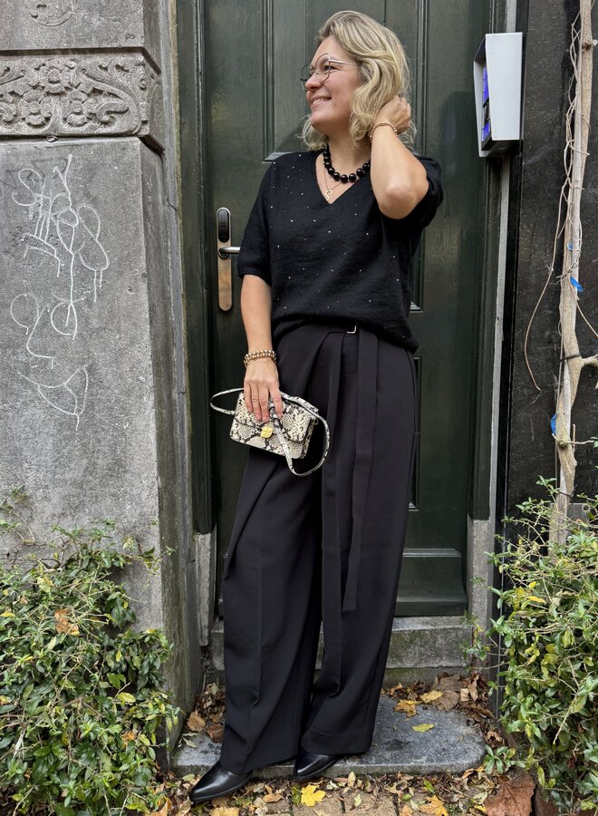 Yaya soft v-neck sweater met rhinestone black