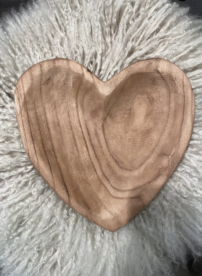 Madam Stoltz S26 wooden heart tray