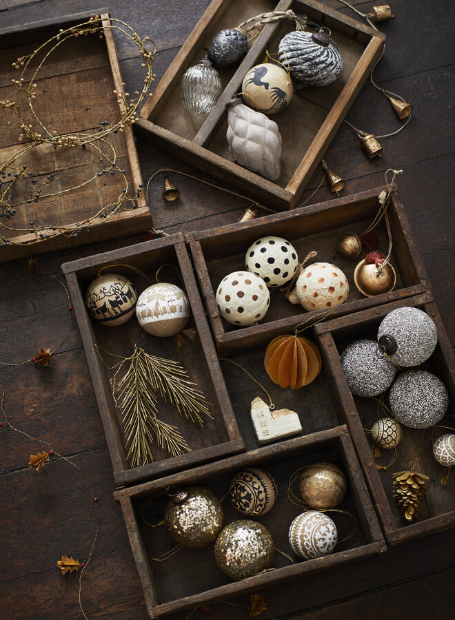 Madam Stoltz glass christmas ball gold glitter 7cm