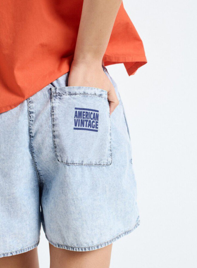 American V. PAY09 short blue snow