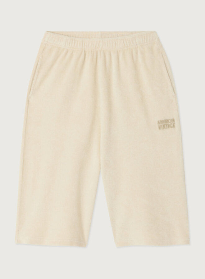 American V. fux09A short plage