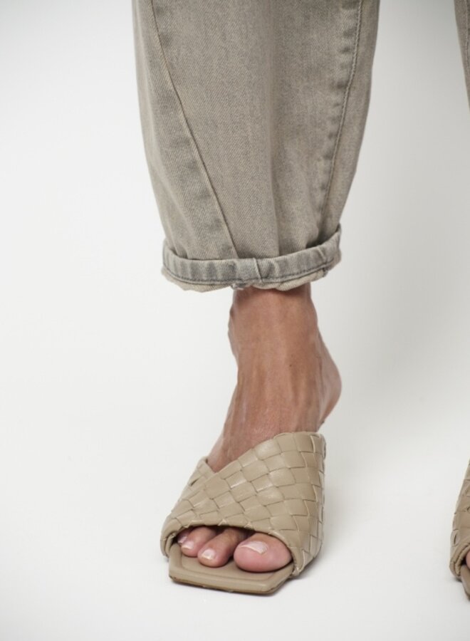 Dante6 brave barrel leg jeans greige overdye