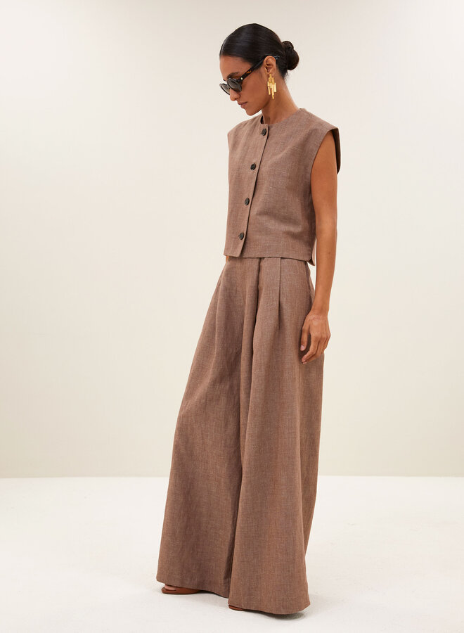 By Bar nori gilet iced coffee