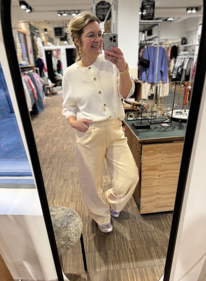 Knit-ted meg cardigan off white