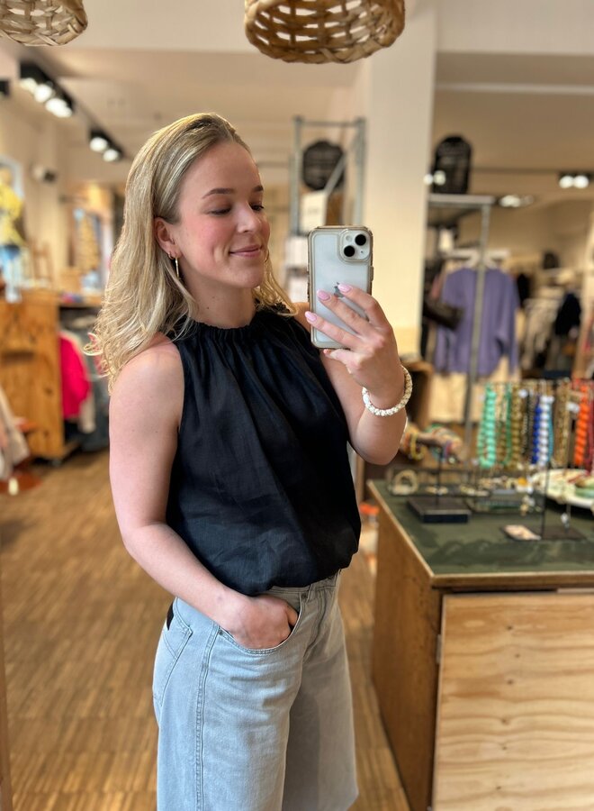 Greek archaic kori top black