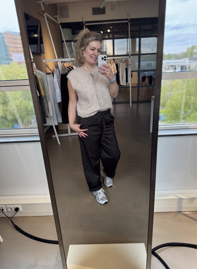 SF juma loose barrel hw pant noos delicioso