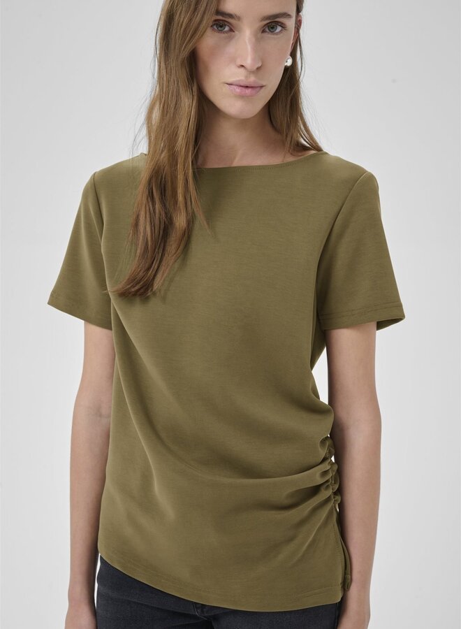 MEW helle asymmetric tee capers