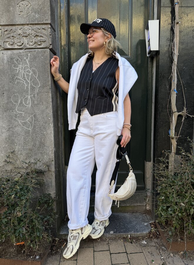 By Bar begum white jeans