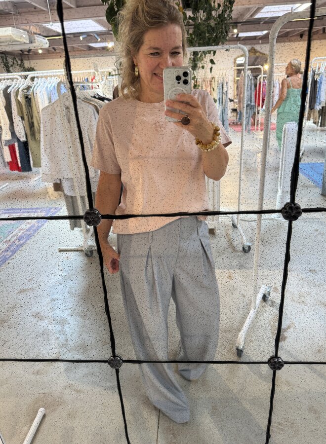 MEW seattle logo tee rose