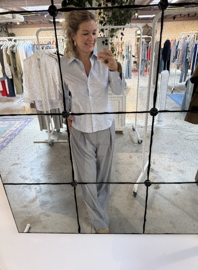 MEW feline shaped shirt cashmere blue