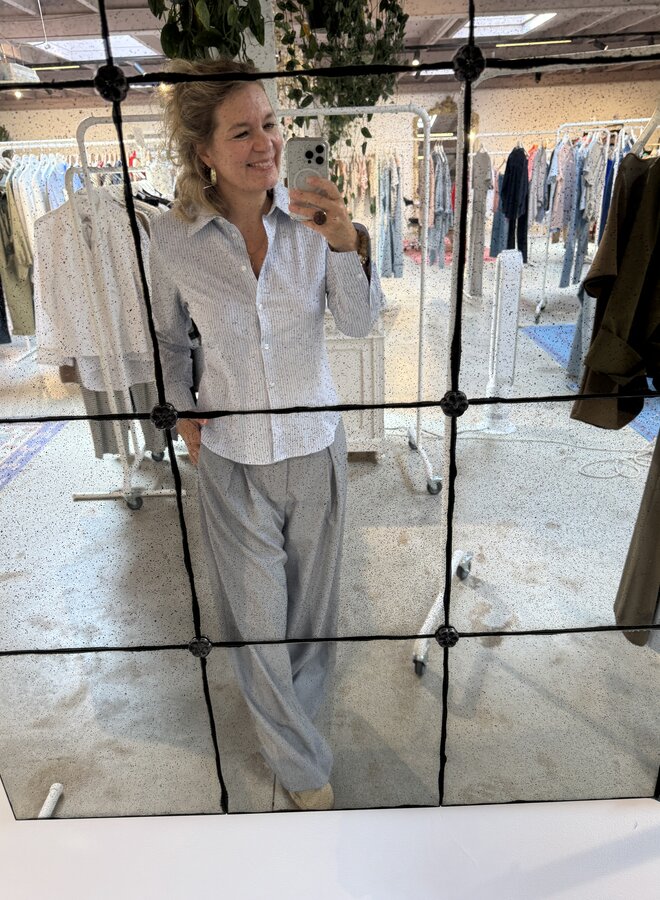 MEW feline shaped shirt cashmere blue