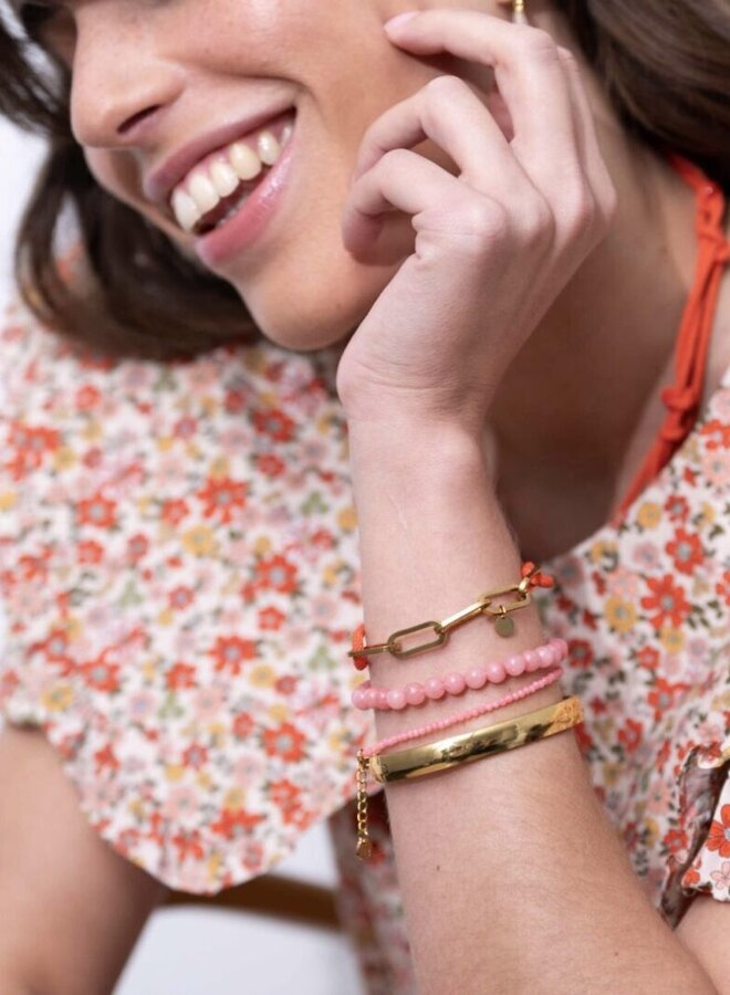 Ellen Beekmans armband fijne gemstones apricot