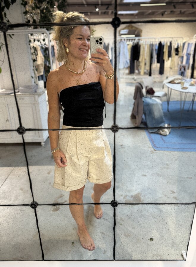 MEW S26F gisva city shorts oatmeal