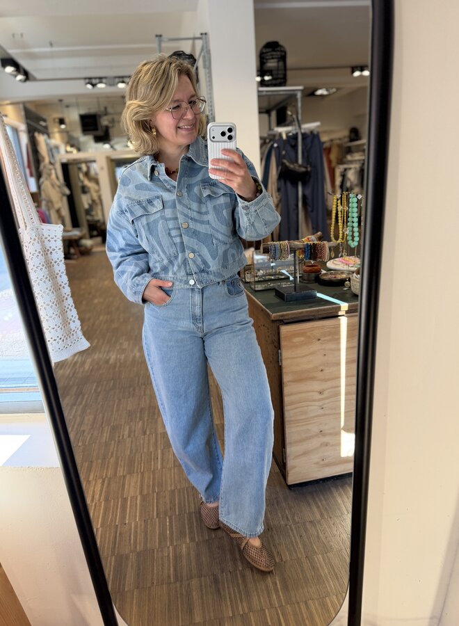 Lois dali 3615-7959 bleach frayed