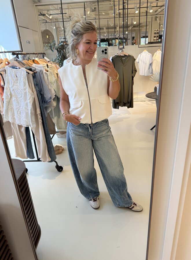 YAYA sleeveless woven jacket white