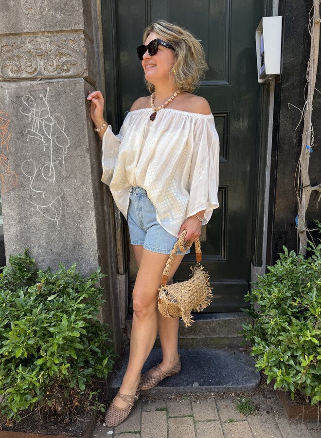 Lois sandra c short 3347-7959 bleach frayed