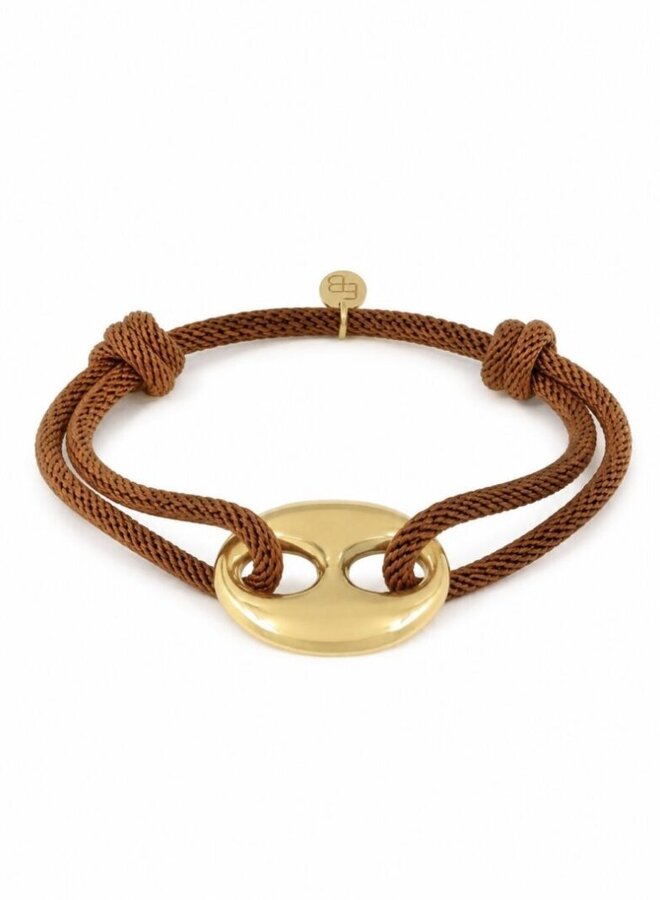 Ellen Beekmans armband met opengewerkte bedel camel