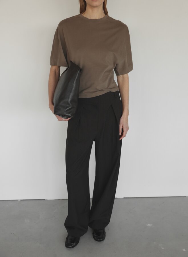 Club L'avenir alva tee walnut