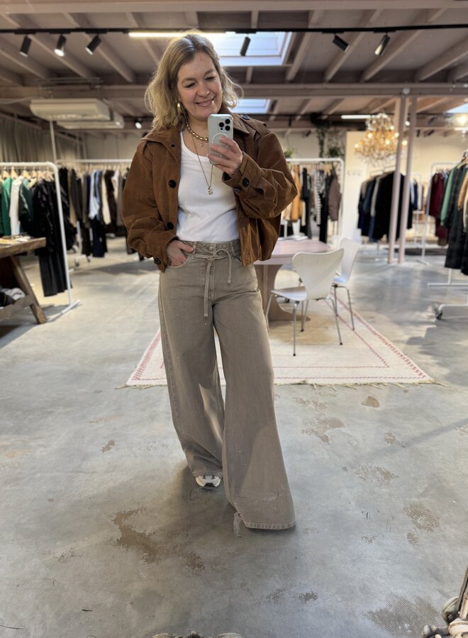 MEW karo mid wide jeans silver sage