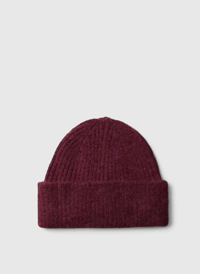 SF lulu knit beanie