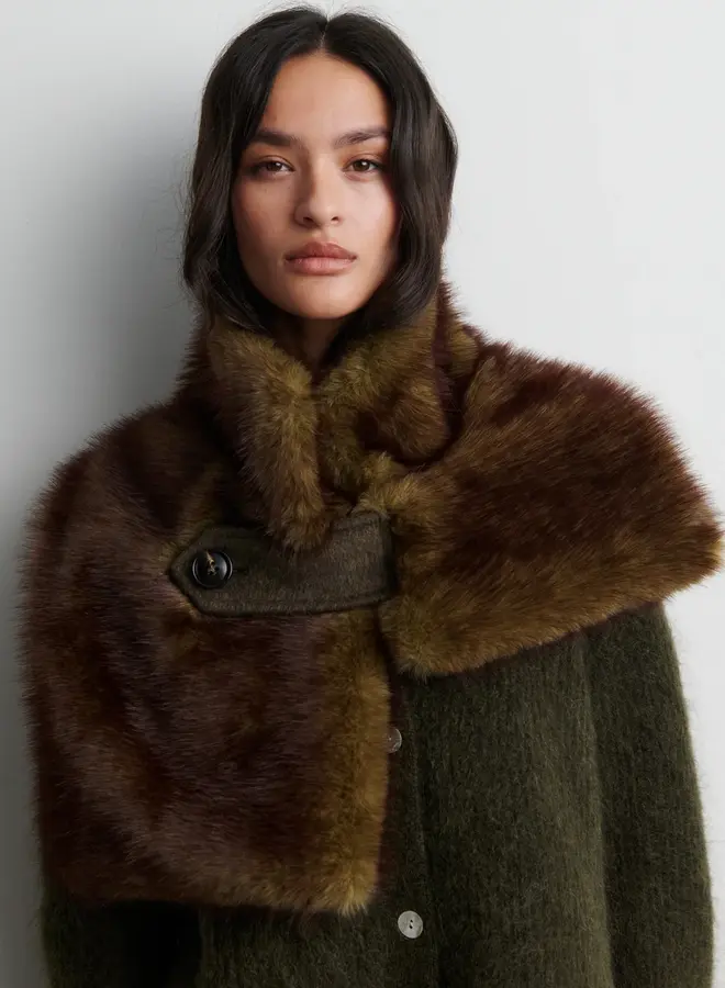 Second Female agola collar scarf black olive